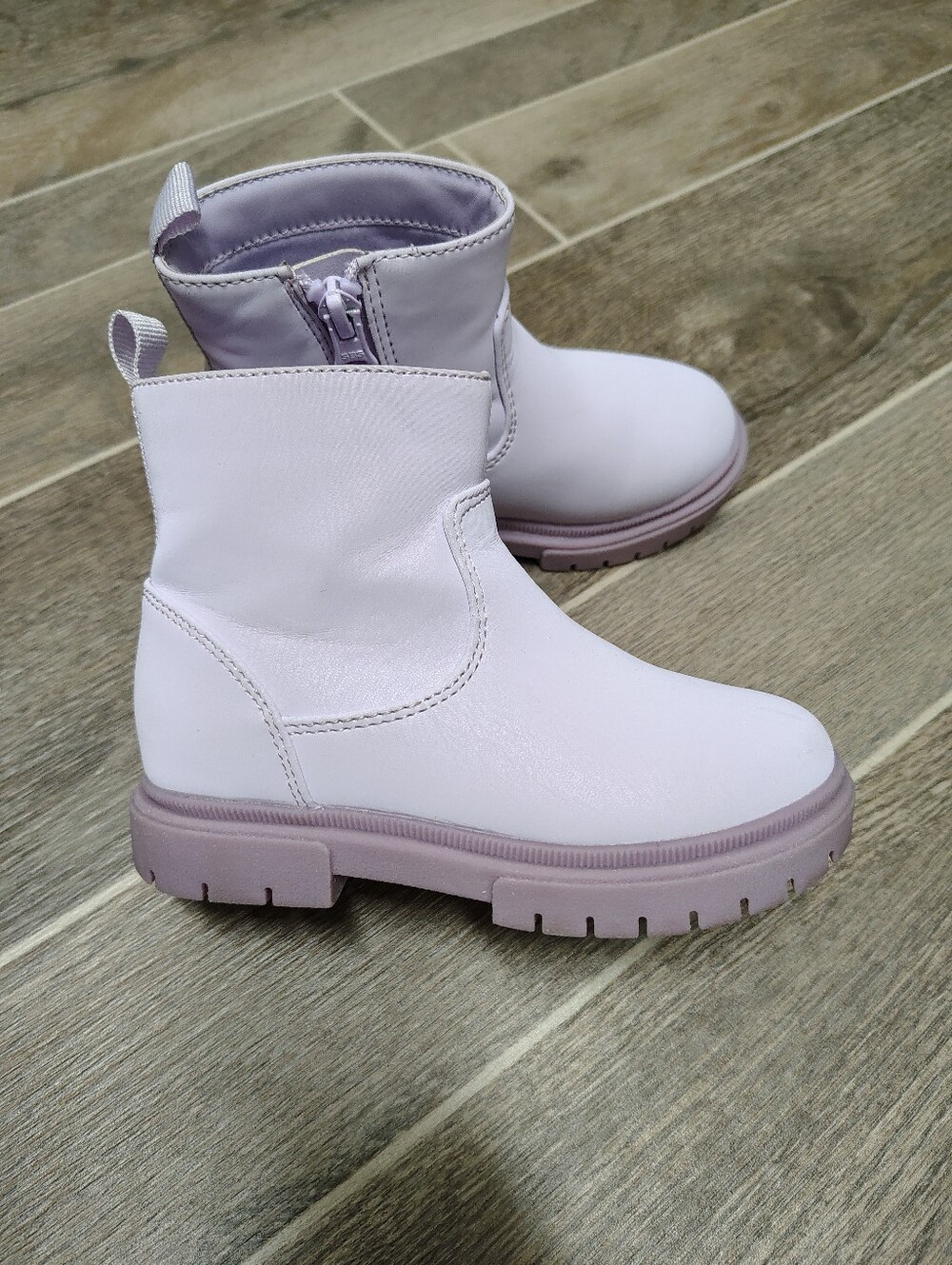 Cat & Jack Lavender Chelsea Boots